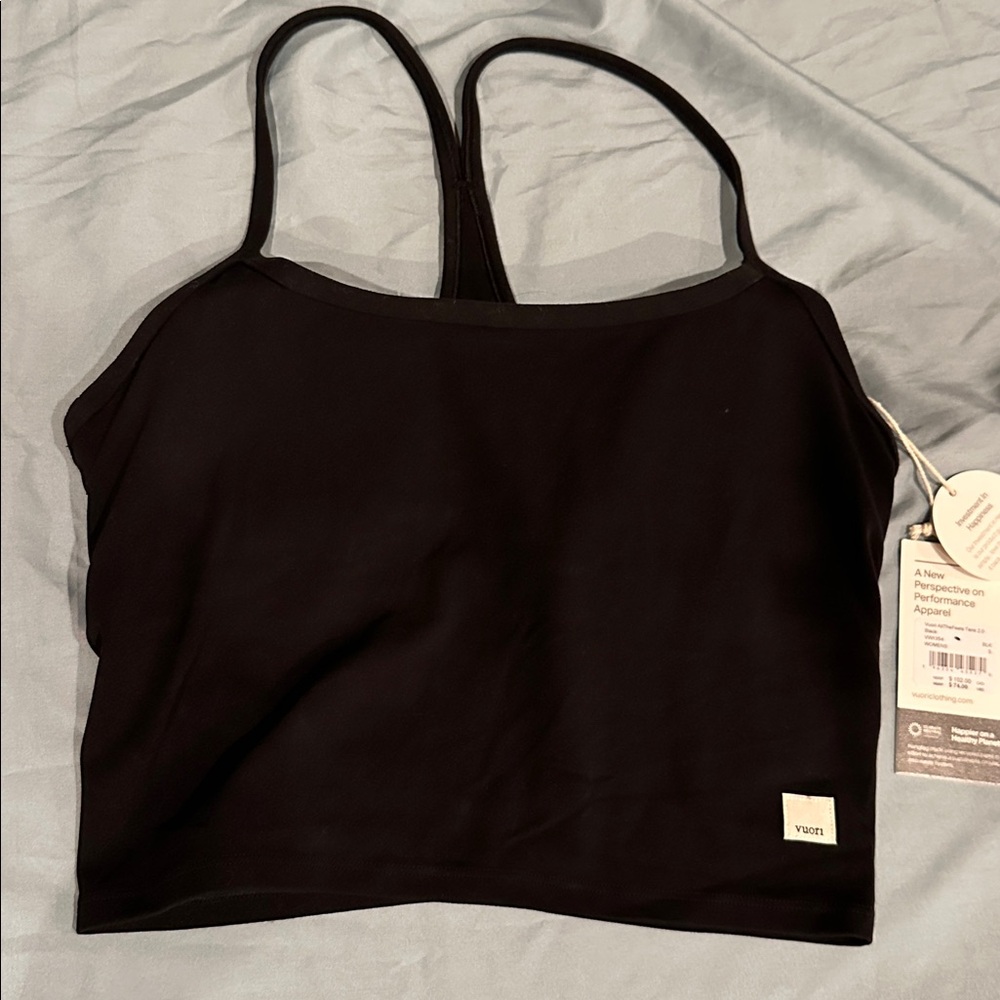 Vuori AllTheFeels Sports Bra Size S Black NWT
